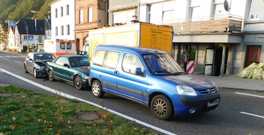 Polizeipräsidium Koblenz: POL-PPKO: Koblenz: Zwei Unfälle, sieben beteiligte Fahrzeuge, rund 22.000 Euro Sachschaden