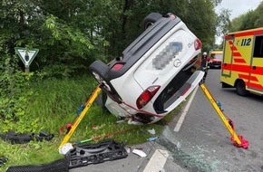Freiwillige Feuerwehr Aurich: FW-AUR: Folgenschwere Kollision an der Stadtgrenze