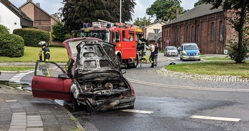 FFW Gemeinde Schwalmtal: FFW Schwalmtal: Feuerwehr löscht Fahrzeugbrand