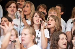 Heilsarmee / Armée du Salut: Armée du Salut: Coeur d'ados de l'Armée du Salut s'accompagnant d'une musique groovante / «alive-teens» repart en tournée à travers toute la Suisse du 2 au 7 août