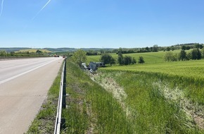 Autobahnpolizeiinspektion: API-TH: Vollsperrung nach Lkw-Unfall mit Gefahrgut