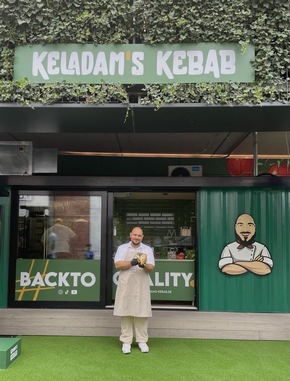 TikTok-Star Ferdi Ünlü eröffnet ersten Dönerladen in der Outletcity Metzingen: Keladams Kebab