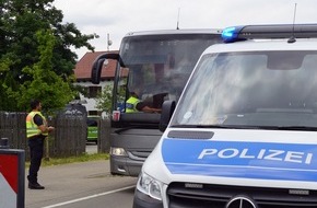 Bundespolizeidirektion München: Bundespolizeidirektion München: Bundespolizei entlarvt Dokumentenfälschung