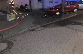 Feuerwehr Oberhausen: FW-OB: Rauch aus Dachfenster