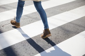 ADAC Hessen-Thüringen e.V.: Zebrastreifen Einmaleins / Wachsamkeit bei Fußgängerüberwegen