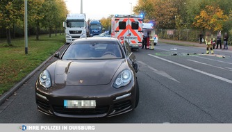 Polizei Duisburg: POL-DU: Hochfeld: Yamaha gegen Porsche - Zwei Verletzte