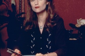 TELE 5: Charlotte Rampling im TELE 5-Interview:  "Mit Sexszenen rebelliere ich gegen das Älterwerden" (mit Bild)