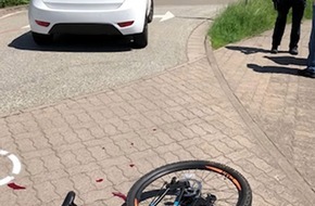 Polizeipräsidium Westpfalz: POL-PPWP: Fahrradfahrer prallt gegen Pkw