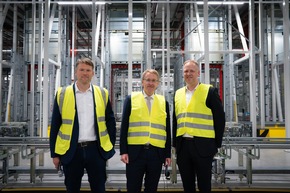 EDEKA Nord nimmt neues Zentrallager im Gewerbepark Neum&uuml;nster-Eichhof vollst&auml;ndig in Betrieb