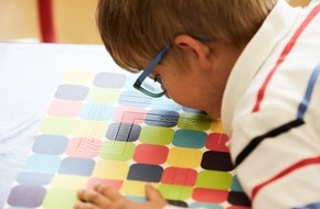 Berner Fachhochschule (BFH): Blinde und sehende Kinder entdecken gemeinsam die Welt der Buchstaben