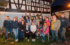 MDR Mitteldeutscher Rundfunk: MDR präsentiert erstmals in Thüringen: „Hol dir deine Show!“ live aus Nitschareuth mit Stefanie Hertel & More than Words, Neonlicht, Lena Marie Engel, Brezel Brass u. v. m.