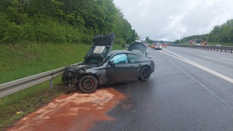 Polizeipräsidium Konstanz: POL-KN: (Engen, BAB 81, Lkr. Konstanz) Unfall auf der A 81 auf Höhe der Raststätte "Im Hegau West" mit hohem Sachschaden (06.05.2024)