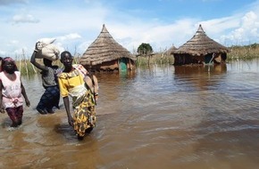 Help - Hilfe zur Selbsthilfe e.V.: Hilfsorganisation warnt: Hunderttausende Menschen fliehen vor Überschwemmungen im Südsudan