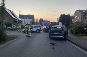 Freiwillige Feuerwehr Alpen: FW Alpen: Verkehrsunfall am fr&uuml;hen Morgen