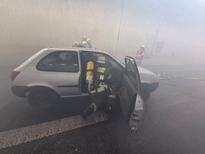 FW-AR: Schwerer Verkehrsunfall auf der BAB 46 im Tunnel Uentrop mit 3 verletzten Personen Großangelegte Rettungsübung im Tunnel der A46 bei Arnsberg