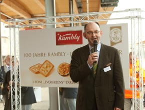 Aujourd&#039;hui, l&#039;Univers Kambly et le train Kambly sont inaugurés à Trubschachen pour célébrer les cent ans de la maison Kambly