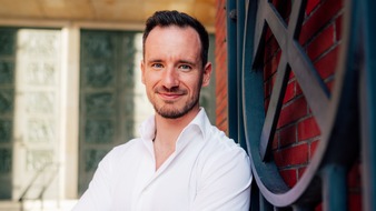 VAN DEN BOOM Coaching GmbH: Zwischen Gans und Glühwein: So übersteht man die Feiertage ohne Extra-Kilos