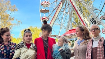 KiKA - Der Kinderkanal ARD/ZDF: KiKA startete Kino-Koproduktion "Spuk unterm Riesenrad" in Bernburg/ Sachsen-Anhalt / Neuinterpretation mit Elisabeth Bellé, Lale Andrä, Noél Kipp und Peter Kurth