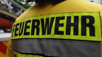 Freiwillige Feuerwehr Kalkar: Feuerwehr Kalkar: Explosion einer Phosphorgranate