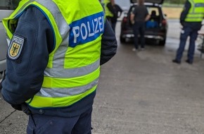 Bundespolizeidirektion München: Bundespolizeidirektion München: Ein Tag - Vier Haftbefehle Bundespolizei Waidhaus verhaftet vier gesuchte Straftäter