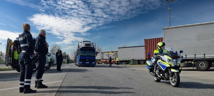 Polizeipräsidium Rheinpfalz: POL-PPRP: Drogenfahrt und Haftbefehle bei länderübergreifender Kontrolle des gewerblichen Güterverkehrs