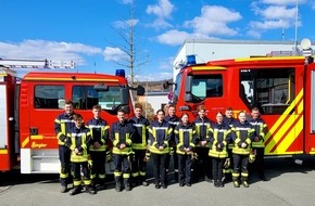 Freiwillige Feuerwehr Olsberg: FF Olsberg: Feuerwehr Grundlehrgang erfolgreich absolviert