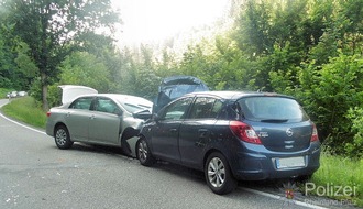 Polizeipräsidium Westpfalz: POL-PPWP: Stelzenberg: Unfall durch riskantes Überholmanöver