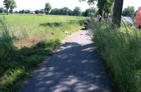 Polizei Minden-Lübbecke: POL-MI: Radfahrer und Rollerfahrerin stoßen frontal zusammen