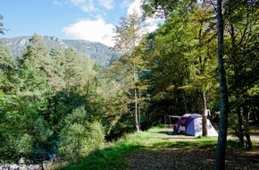 Touring Club Schweiz/Suisse/Svizzero - TCS: Camping sauvage : qu'est-ce qui est autorisé et qu'est-ce qui ne l'est pas ?