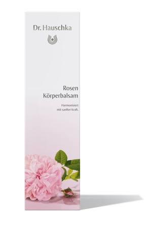 Presseinformation: Die Rose in der Dr. Hauschka Rosen Tagescreme leicht