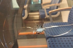 Bundespolizeiinspektion Stralsund: BPOL-HST: Zeugenaufruf - Regionalzug beschossen