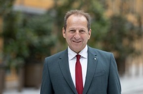 Bundesverband Garten-, Landschafts- und Sportplatzbau e. V. GaLaBau / Grün in die Stadt: BGL-Herbstumfrage 2025 / GaLaBau: Geschäftslage bleibt stabil – aber wenig Wachstumsspielraum