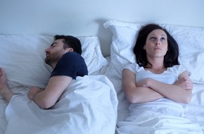 Wort & Bild Verlagsgruppe - Gesundheitsmeldungen: Getrennt schlafen als Chance für die Liebe: So klappt`s