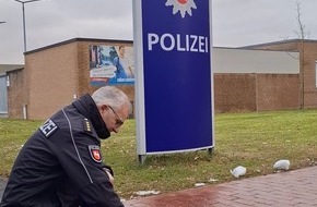 Polizeiinspektion Rotenburg: POL-ROW: Orange Day: Polizeiinspektion Rotenburg setzt Zeichen gegen Gewalt an Frauen