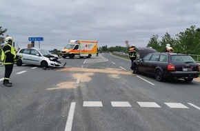 Polizeiinspektion Stade: POL-STD: Zwei schwer verletzte Autoinsassen bei Unfall auf der Kreisstraße 36 zwischen Dammhausen und Ladekop