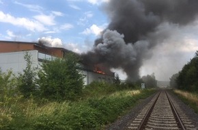 Polizeipräsidium Mainz: POL-PPMZ: Brand eines Dachgeschosses