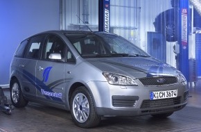 Ford-Werke GmbH: Weltpremiere: Ford präsentiert den Ford Focus C-Max mit Wasserstoff-Verbrennungsmotor / Brückentechnologie auf dem Weg zur Brennstoffzelle