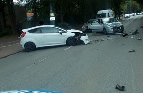 Polizei Minden-Lübbecke: POL-MI: Verkehrsunfall mit fünf Verletzten