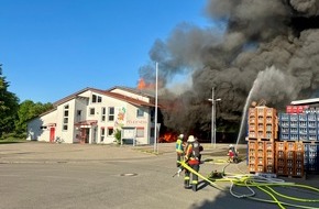Feuerwehren im Landkreis Esslingen: FW LK Esslingen: Abschlie&szlig;ende Pressemitteilung: Gro&szlig;brand im Feuerwehrhaus Unterensingen - Nachl&ouml;scharbeiten abgeschlossen (Stand 16.06.2026, 19 Uhr)
