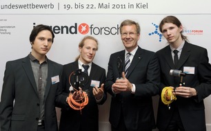 Stiftung Jugend forscht e.V.: Bundespräsident Wulff kürt Jugend forscht Sieger 2011 (mit Bild)