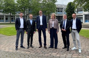 Finanz Informatik GmbH & Co. KG: Atruvia und Finanz Informatik starten gemeinsamen Informatik-Studiengang mit der FH M&uuml;nster