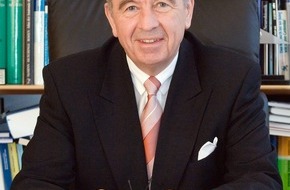 B. Braun Melsungen AG: Wechsel im B. Braun-Vorstand / PD Dr. Hanns-Peter Knaebel tritt die Nachfolge von Prof. Dr. Dr. Dr. h. c. Michael Ungethüm an