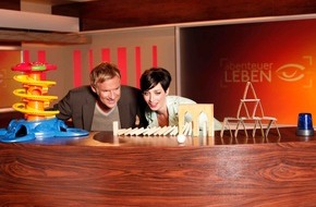 Kabel Eins: "Abenteuer Leben" greift nach dem Weltrekord! Bau der größten Kettenreaktion der Welt am 29./30. September 2012 im Heide Park Resort mit Live-Act Marquess (BILD)