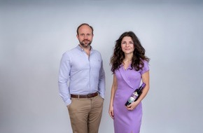 Lavabelle GmbH: Die Erfolgsstory von Lav'a Belle / Ein junges Gründerehepaar erobert mit ihrem lila Likör die Aperitifszene