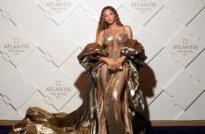 Atlantis, The Palm: Beyoncé, Kendall Jenner, Chloe X Halle, Rebel Wilson, Gauri Khan und Letitia gehören zu den Weltstars auf dem roten Teppich bei der Eröffnung des kultigen neuen Ultra-Luxusresorts: Atlantis The Royal