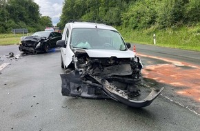 Kreispolizeibehörde Oberbergischer Kreis: POL-GM: Unfall beim Abbiegen