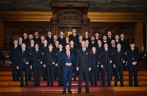 Bundespolizeidirektion Hannover: BPOLD-H: Neue Bundespolizistinnen und -polizisten für Niedersachsen, Hamburg und Bremen - 35 - neue Mitarbeitende leisten den Diensteid