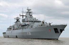 Presse- und Informationszentrum Marine: Der "Rote Adler" läuft zur Standing NATO Maritime Group 2 aus