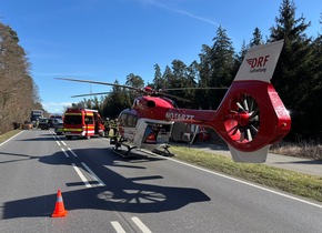 KFV Bodenseekreis: B31: Zwei Verletzte nach Frontalkollision