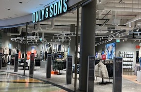 B.C Neumann PR: Pressemitteilung: Only & Sons feiert Eröffnung im ALEXA